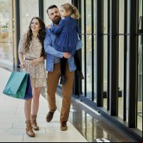 Shoppings de Itajaí e Balneário Camboriú abrem neste feriado de Finados 