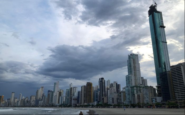Após alerta de site, maioria dos modelos já não indica “ciclone bomba” no sul do Brasil (Foto: Arquivo/João Batista)