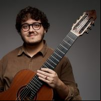 Ney Souza lança livro de arranjos celebrando a cultura de Santa Catarina 