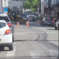 Rua 15 de novembro continua interrompida no centro