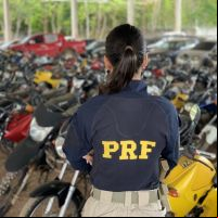 PRF faz leilão de motos e carros a partir de R$ 350