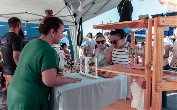 Evento reúne música, cultura e uma feira com produtos artesanais e gastronomia (Foto: Divulgação)