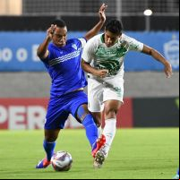 Barra empata com a Chape e chega a sete jogos sem vencer