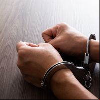 Marceneiro com dívida de pensão está foragido da justiça