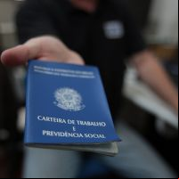 Mais de duas mil vagas de emprego em Itajaí, BC e região