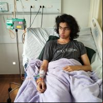 Adolescente precisa de mais de R$ 1 milhão para tratamento de câncer