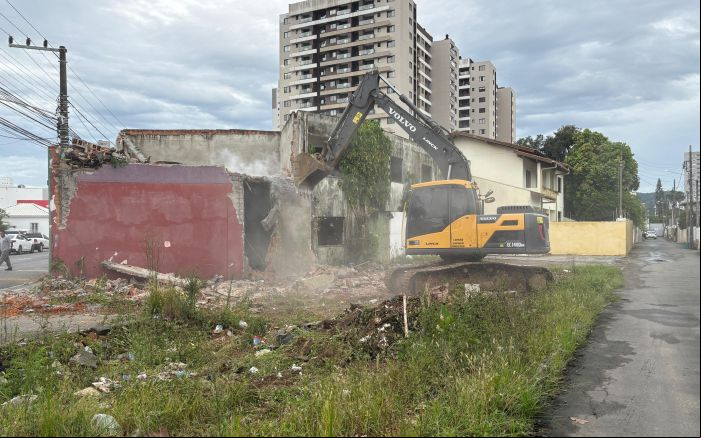 Nova via liga o centro aos bairros (Foto: Divulgação/PMI)