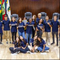 Eleição da Câmara Mirim 2025 mobiliza estudantes de Itajaí