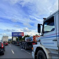 Final da tarde tem quase 10 km na BR 101 entre Balneário Camboriú e Navegantes