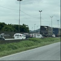 Tarde de sexta tem trânsito intenso nos dois sentidos da BR 101