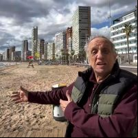 ‘Bafo-de-Bode’, de Tieta, diz que BC é “cidade pra quem lambe o saco do Jairzinho”