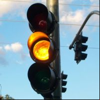 Avenida Brasil terá trânsito em meia pista nesta quarta-feira