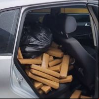 Foragido é preso com 171 quilos de maconha