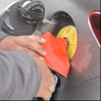 Gasosa e diesel ficam mais baratos em Itajaí