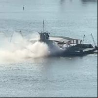 Vídeo mostra fumaçada saindo do ferry boat