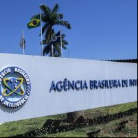 Sem “rastro material”, disputa, vazamentos: o que atrasa a conclusão do caso Abin Paralela