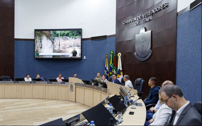 Audiência na Câmara ouviu moradores sobre o futuro de terreno no Matadouro (Foto: Davi Spuldaro/CVI)