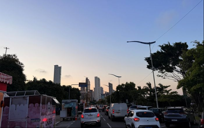 Filas também marcam avenidas de Itajaí e BC (Foto: da redação)