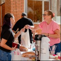 Feira da Univali reúne presentes criativos para o Dia das Mães e sorteio nesta terça