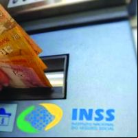 Vítimas de fraudes do INSS terão apoio nas agências dos Correios