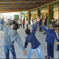 “Que dança estranha é essa?” leva oficinas gratuitas a escolas e à Casa da Cultura de Itajaí