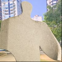 Movimento pede volta do monumento ao pescador em Itajaí