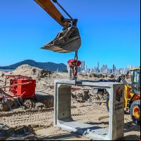 Obra de macrodrenagem avança com 450 metros de galeria já instalados em BC