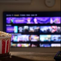 Temporada nova de Round 6, documentário do Titanic e filme do Minecraft: o que estreia nos streamings em junho