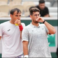 Tenista de Itajaí se despede de Roland Garros nas quartas