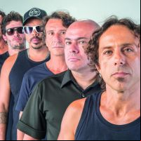 Último dia da Festa da Tainha tem show do Dazaranha