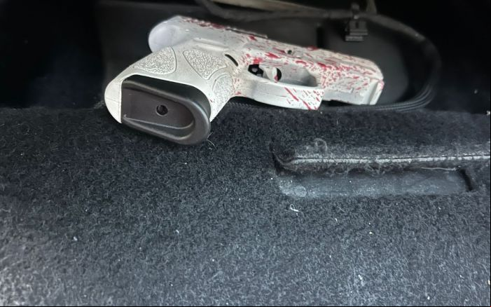 Ele já tinha agens por tráfico de drogas, porte ilegal de munição e lesão corporal (Foto: Divulgação/PMSC)