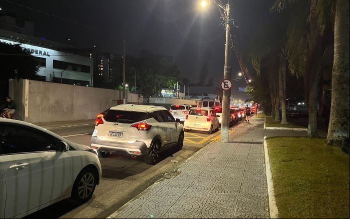 Mudança na fila do ferry deve valer a partir de quarta-feira (Arquivo)