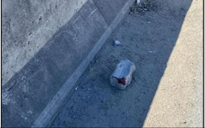 Corpo foi jogado em vala de esgoto no bairro São Paulo (Foto: Arquivo)