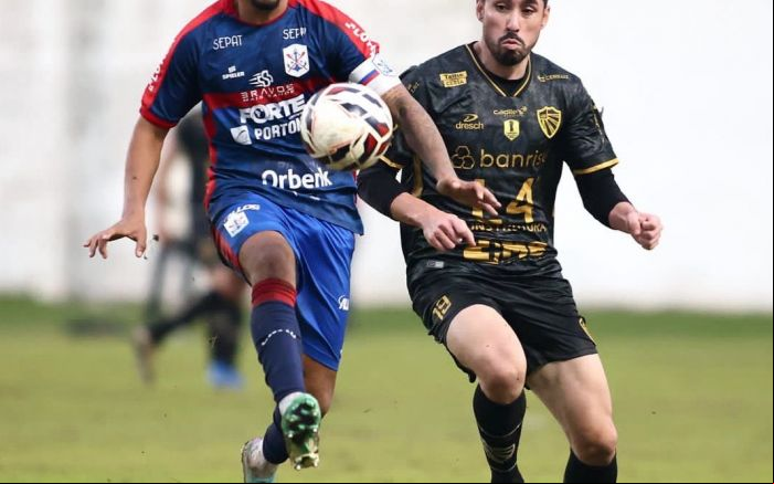 Legenda: Marinheiro sofreu segunda derrota na Série D (Foto: Ricardo Marchetti)